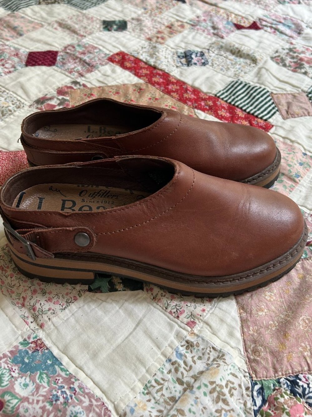 LL Bean Camden Clogs
